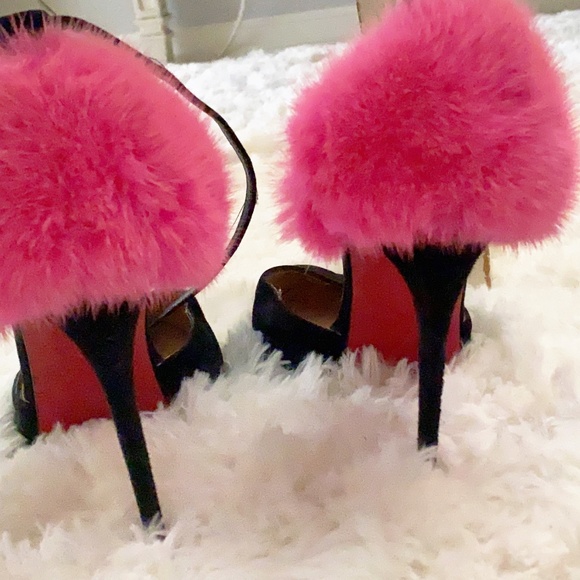 VINTAGE Christian Louboutin - Crazy Fur Suede/Mink - Picture 1 of 14